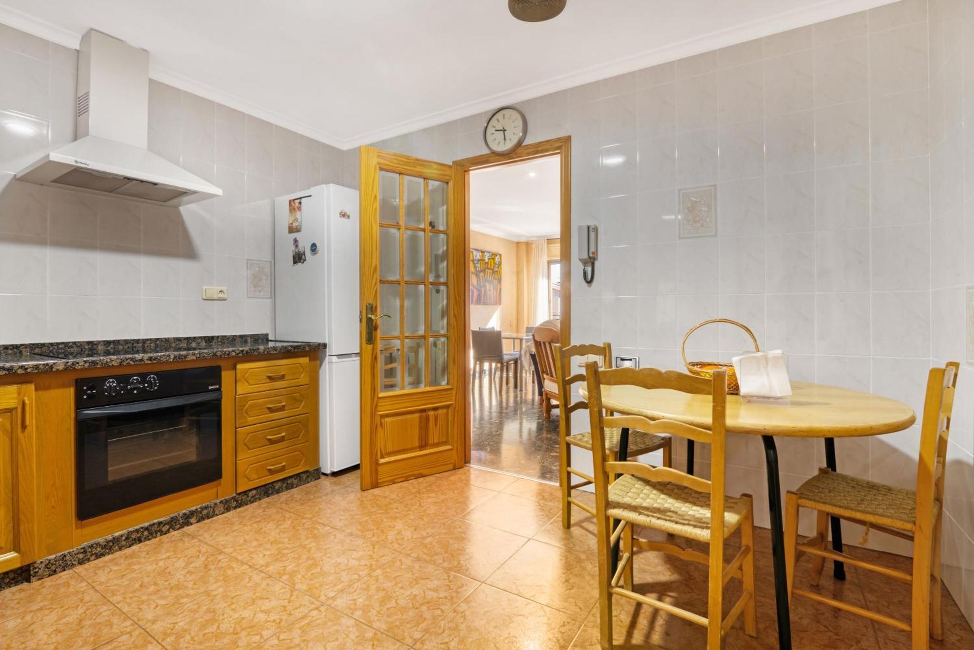 Cal Guerrer Apartment Mogente